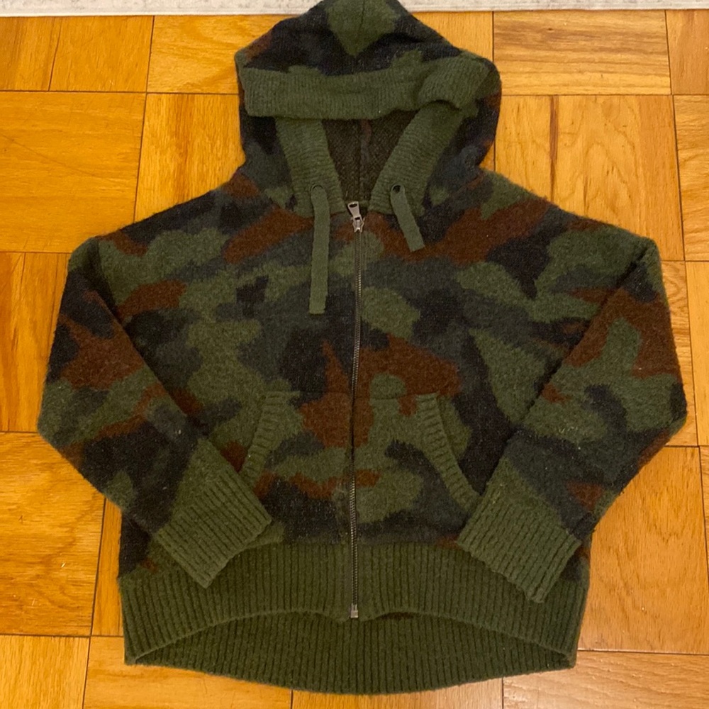 Camo hoodie